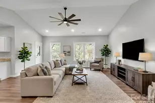 171 Peyton Elaine Rd, Clyde, NC 28721 - Photo 5