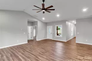 171 Peyton Elaine Rd, Clyde, NC 28721 - Photo 7