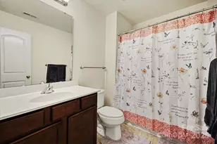 10311 Bunclody Dr, Charlotte, NC 28213 - Photo 25