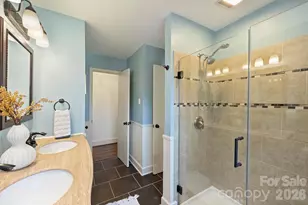 1941 Bentley Pl, Charlotte, NC 28205 - Photo 25