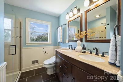 1941 Bentley Place, Charlotte, NC 28205 - Photo 23