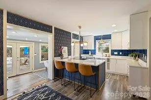 1941 Bentley Pl, Charlotte, NC 28205 - Photo 3