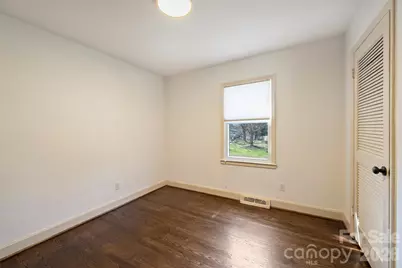 1941 Bentley Place, Charlotte, NC 28205 - Photo 27