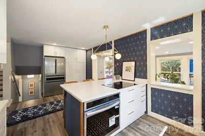 1941 Bentley Place, Charlotte, NC 28205 - Photo 15