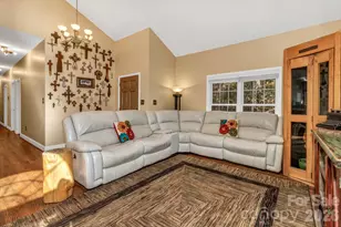 45 Baton Ln, Asheville, NC 28803 - Photo 13