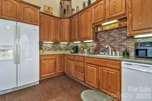 45 Baton Ln, Asheville, NC 28803 - Photo 23