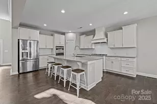 16500 Bryant Meadows Dr, Charlotte, NC 28278 - Photo 9