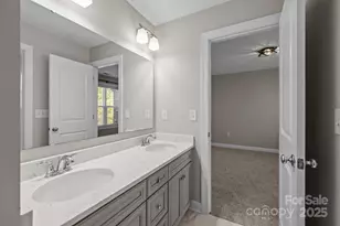 16500 Bryant Meadows Dr, Charlotte, NC 28278 - Photo 27