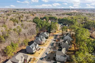 16500 Bryant Meadows Dr, Charlotte, NC 28278 - Photo 45