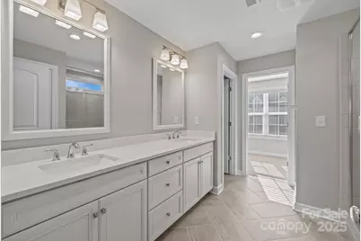 16500 Bryant Meadows Drive, Charlotte, NC 28278 - Photo 33