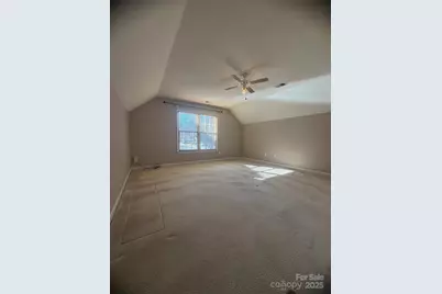 5828 Swanston Drive, Charlotte, NC 28269 - Photo 17