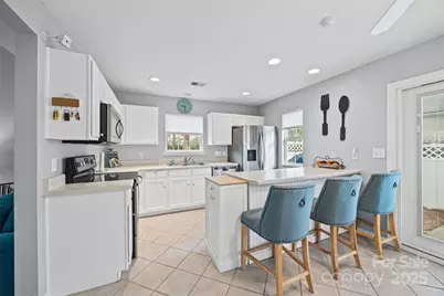 211 Butler Place, Fort Mill, SC 29715 - Photo 7