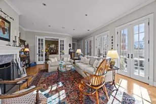 477 Fenton Pl, Charlotte, NC 28207 - Photo 5