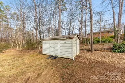 2104 Hollandale Drive, Gastonia, NC 28054 - Photo 41