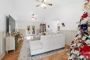 109 Spencer Woods Dr, Dallas, NC 28034 - Photo 7