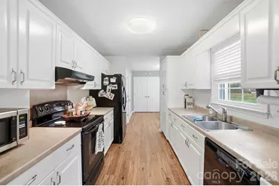 109 Spencer Woods Drive, Dallas, NC 28034 - Photo 13