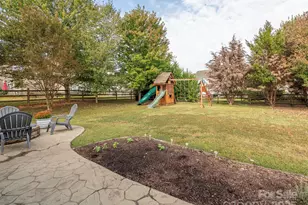 8208 Stourhead Gardens Ln, Waxhaw, NC 28173 - Photo 35