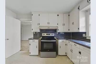 110 2nd Avenue NE, Catawba, NC 28609 - Photo 7