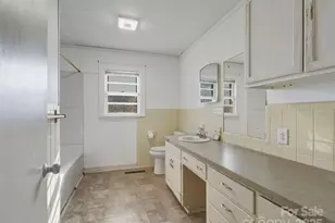 110 2nd Ave NE, Catawba, NC 28609 - Photo 19