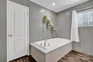 209 Sailwinds Rd, Mooresville, NC 28115 - Photo 27