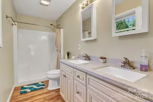 210 Allen Paul Dr, Hendersonville, NC 28791 - Photo 31