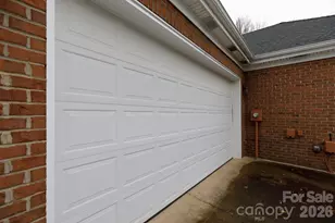 11349 Olde Turnbury Ct, Charlotte, NC 28277 - Photo 5