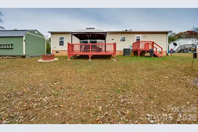 5951 Great Divide, Claremont, NC 28610 - Photo 3