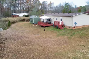 5951 Great Divide, Claremont, NC 28610 - Photo 5