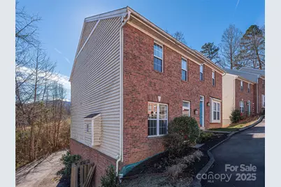 53 Vancott Court, Clyde, NC 28721 - Photo 3