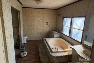 1521 Lemon Tree Ln, Morganton, NC 28655 - Photo 7