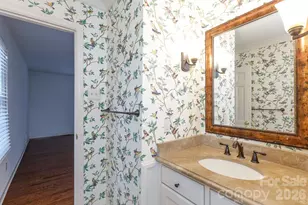 8219 Cliffside Dr, Charlotte, NC 28270 - Photo 23