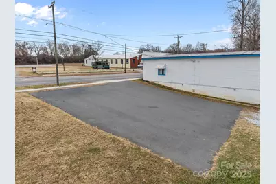 1108 S Salisbury Avenue, Spencer, NC 28159 - Photo 7