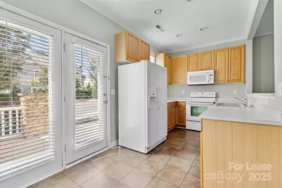 11013 Dundarrach Lane, Charlotte, NC 28277 - Photo 9