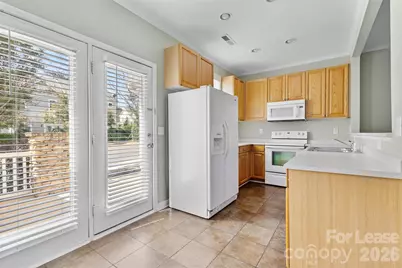 11013 Dundarrach Lane, Charlotte, NC 28277 - Photo 9