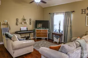 3928 Old Glory Dr, Concord, NC 28025 - Photo 9