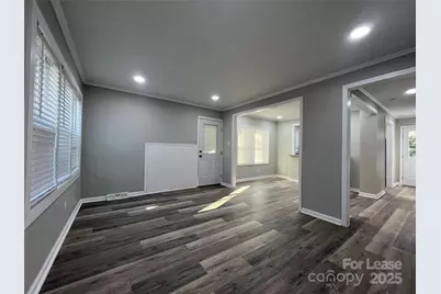 2121 N New Hope Road, Gastonia, NC 28054 - Photo 3