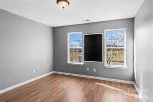 208 Mountain View Rd, Statesville, NC 28625 - Photo 37