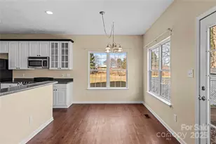 208 Mountain View Rd, Statesville, NC 28625 - Photo 19