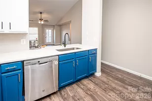 2342 Brendon Patrick Ct, Charlotte, NC 28262 - Photo 17