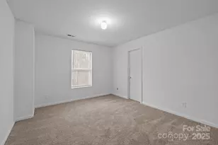 8618 Herons Pond Ct, Charlotte, NC 28215 - Photo 27