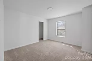 8618 Herons Pond Ct, Charlotte, NC 28215 - Photo 27