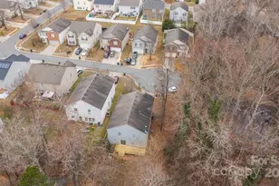 8618 Herons Pond Ct, Charlotte, NC 28215 - Photo 43