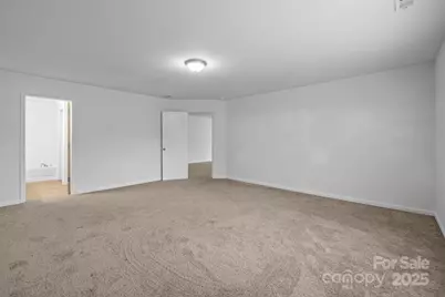 8618 Herons Pond Court, Charlotte, NC 28215 - Photo 19