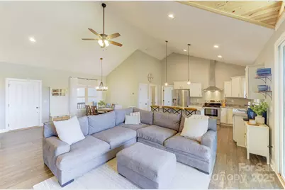 597 Aiken Road, Asheville, NC 28804 - Photo 3