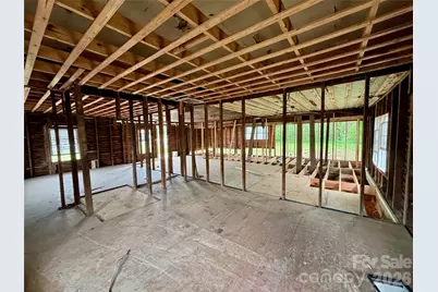 104 E Church Street, Dallas, NC 28034 - Photo 5