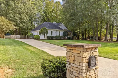 219 Timberlane Drive, Belmont, NC 28012 - Photo 3