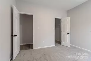 9410 Mitchell Glen Dr, Charlotte, NC 28277 - Photo 13