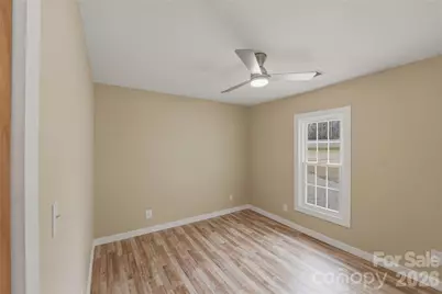 522 W McLelland Avenue, Mooresville, NC 28115 - Photo 13