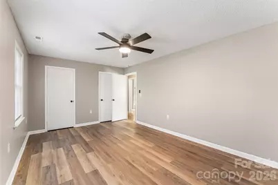 2730 33rd Avenue NE, Hickory, NC 28601 - Photo 13