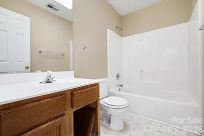 8725 Holly Creek Court, Charlotte, NC 28216 - Photo 15